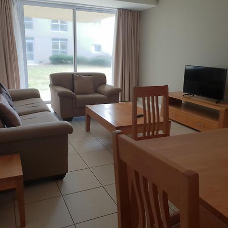 Lagoon Beach Hotel Apartments Cape Town Exterior photo