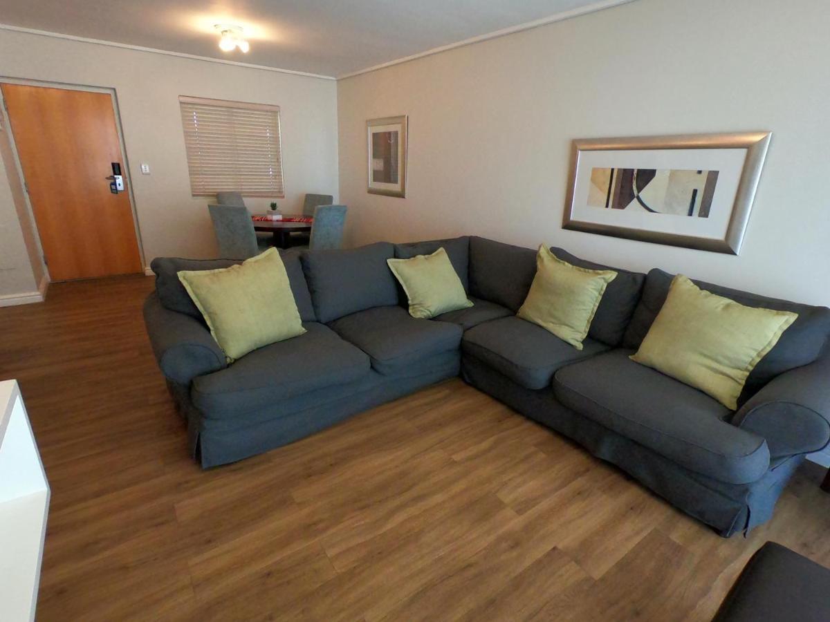 Lagoon Beach Hotel Apartments Cape Town Exterior photo
