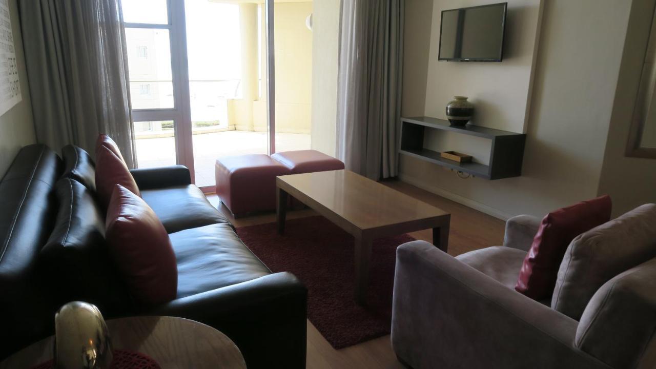 Lagoon Beach Hotel Apartments Cape Town Exterior photo